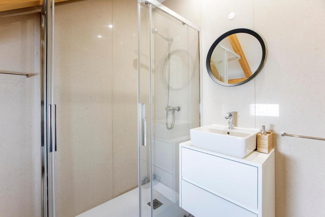 Bright 3Br Flat W/ Ac In City Center By Lovelystay OOporto Exteriör bild
